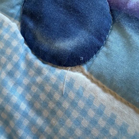 Vintage Mickey Mouse Blanket - Picture 4 of 5